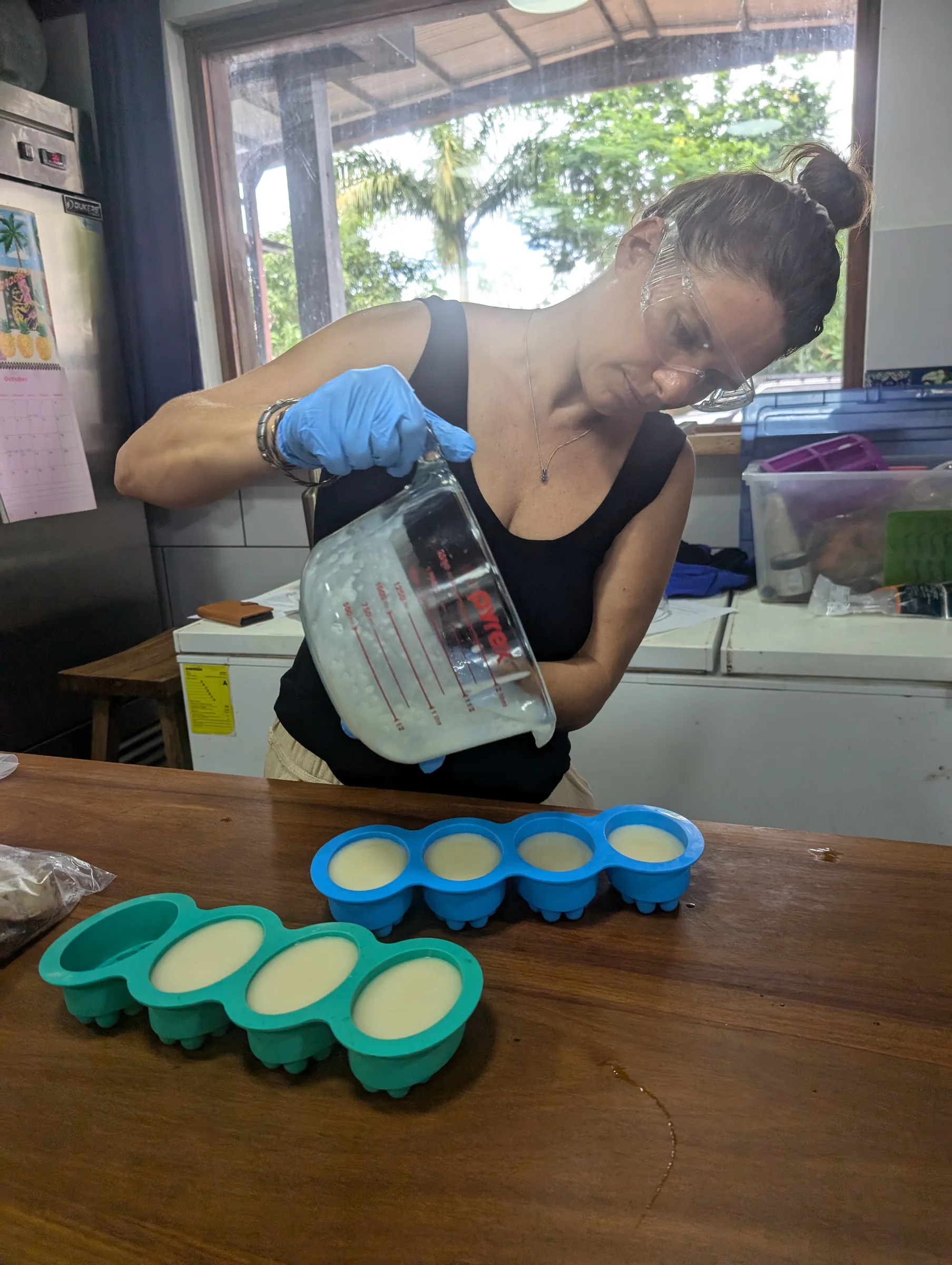 A volunteer at Finca 588 — 10