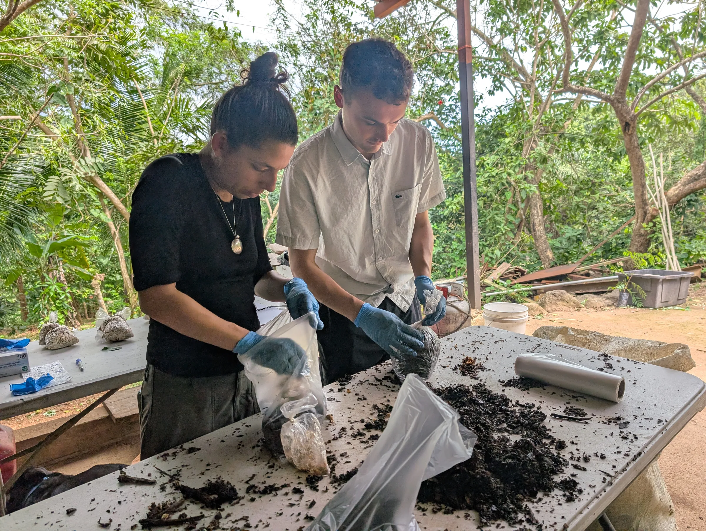 A volunteer at Finca 588 — 9